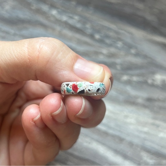 Groove Life Women’s “Sea Glass” Silicone Ring - Picture 1 of 5